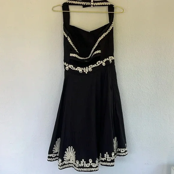 French Connection Black Ivory Linen Blend Embroidered Sweetheart Halter Dress 6 - Picture 5 of 9